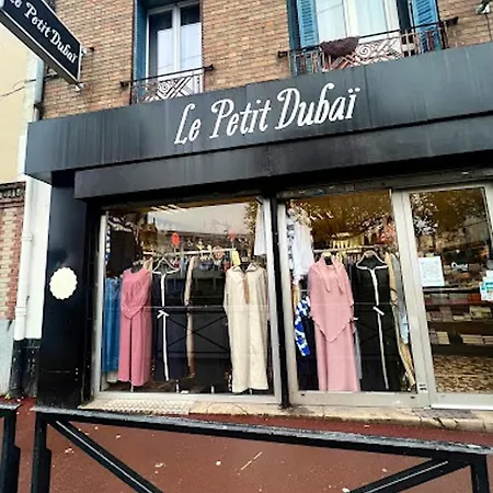 A 31 M² Avec Parking 아파트 *